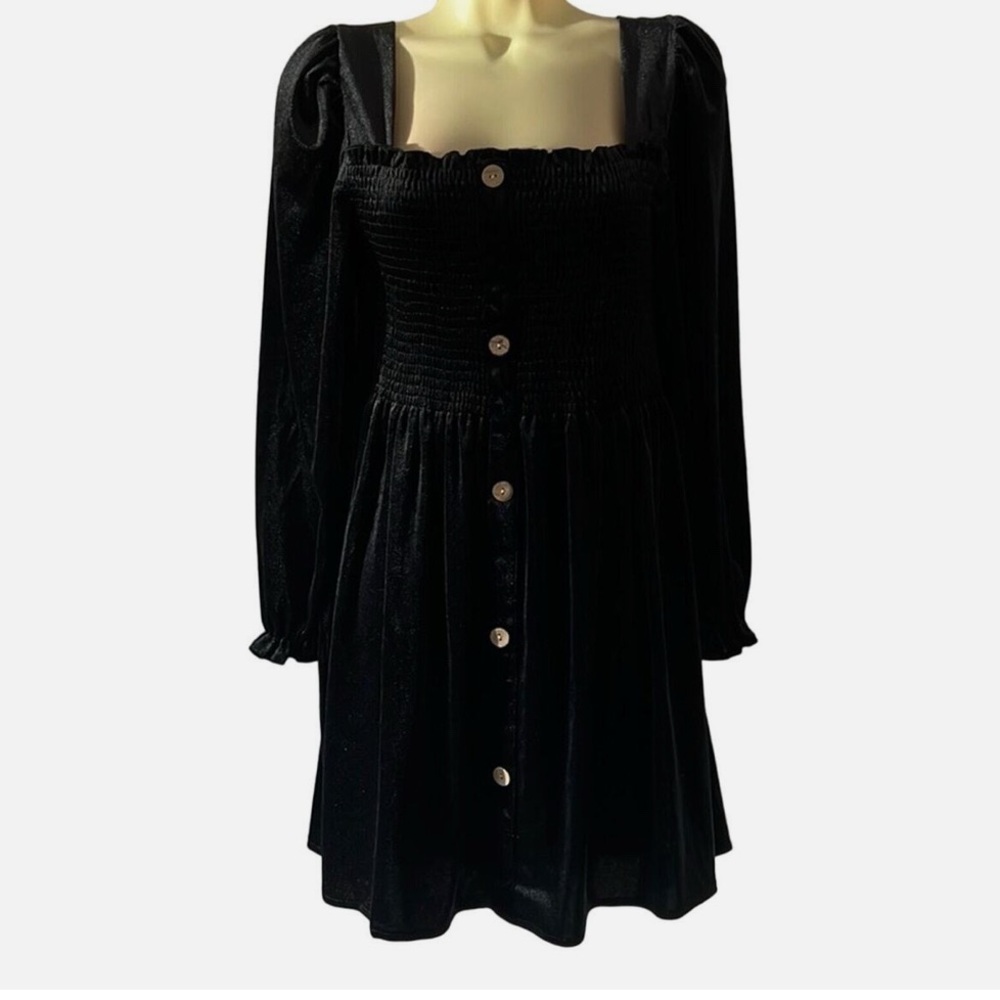 Elegant Black Velvet Summer Dress